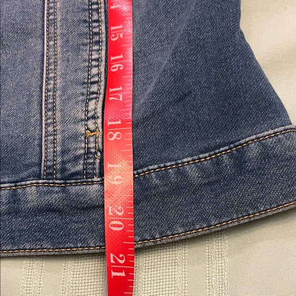 New York & Company Dark Blue Jean Jacket size M - Picture 5 of 7